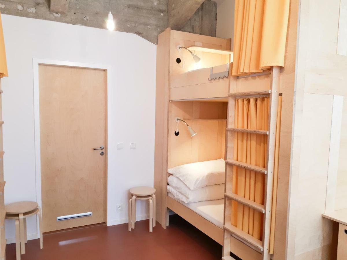 Cmyk Usti Nad Labem Hostel Bagian luar foto